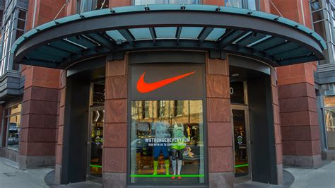 nike store boston newbury street.